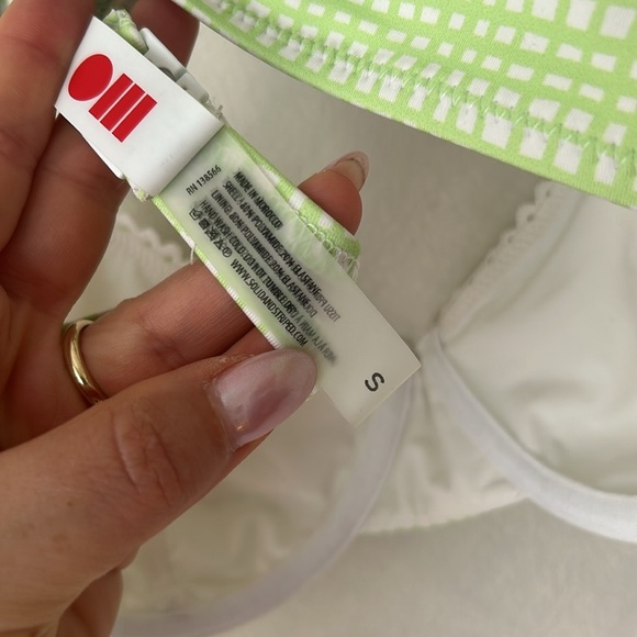 Solid & Striped The Daphne Gingham Underwire Bikini Top green size small - Picture 8 of 9